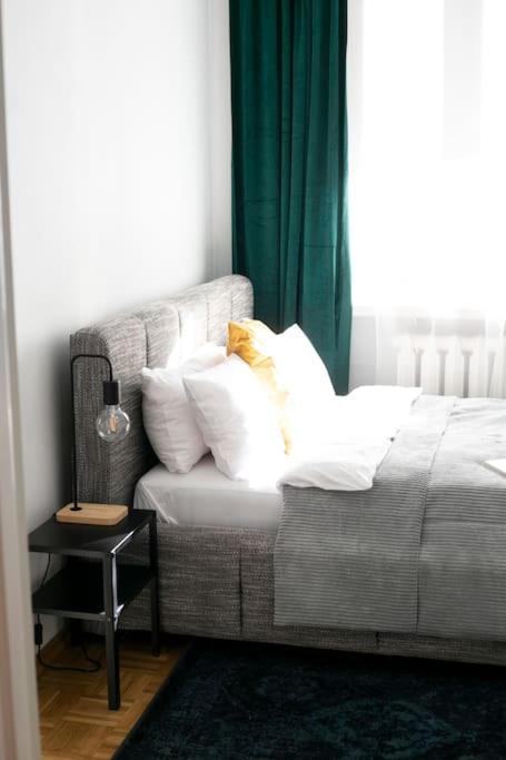 Oomph Warsaw Center Well Designed Apartment With Balcony Exterior foto