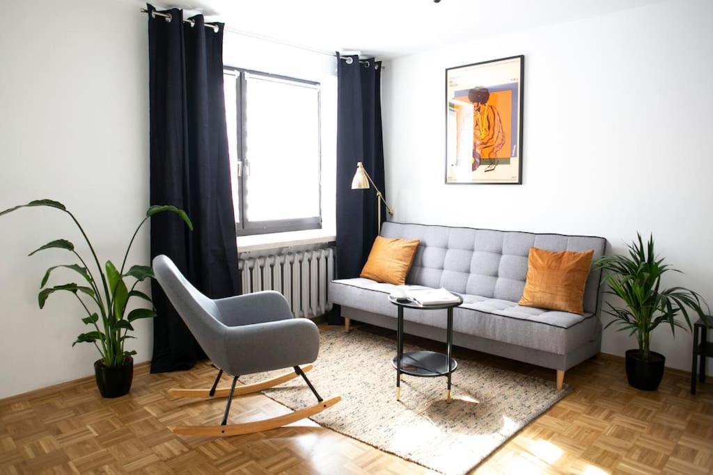 Oomph Warsaw Center Well Designed Apartment With Balcony Exterior foto